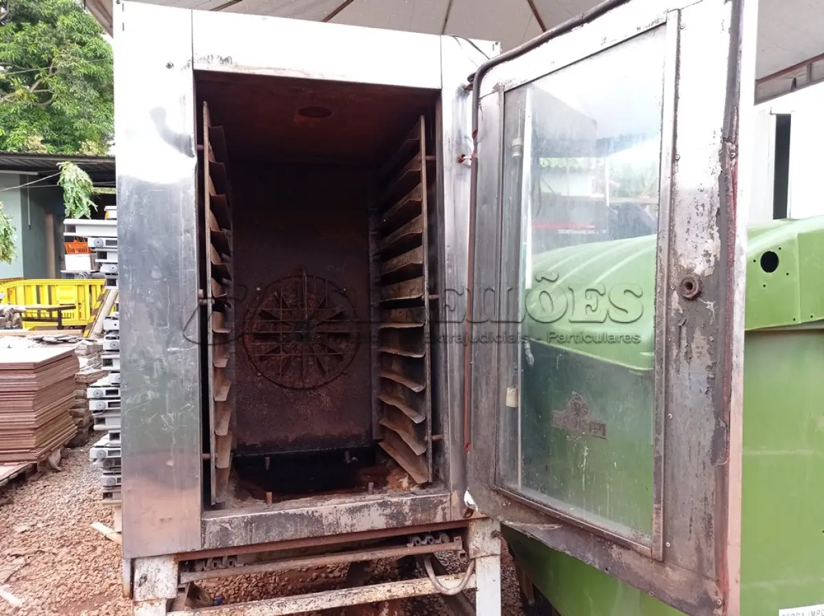LOTE 558