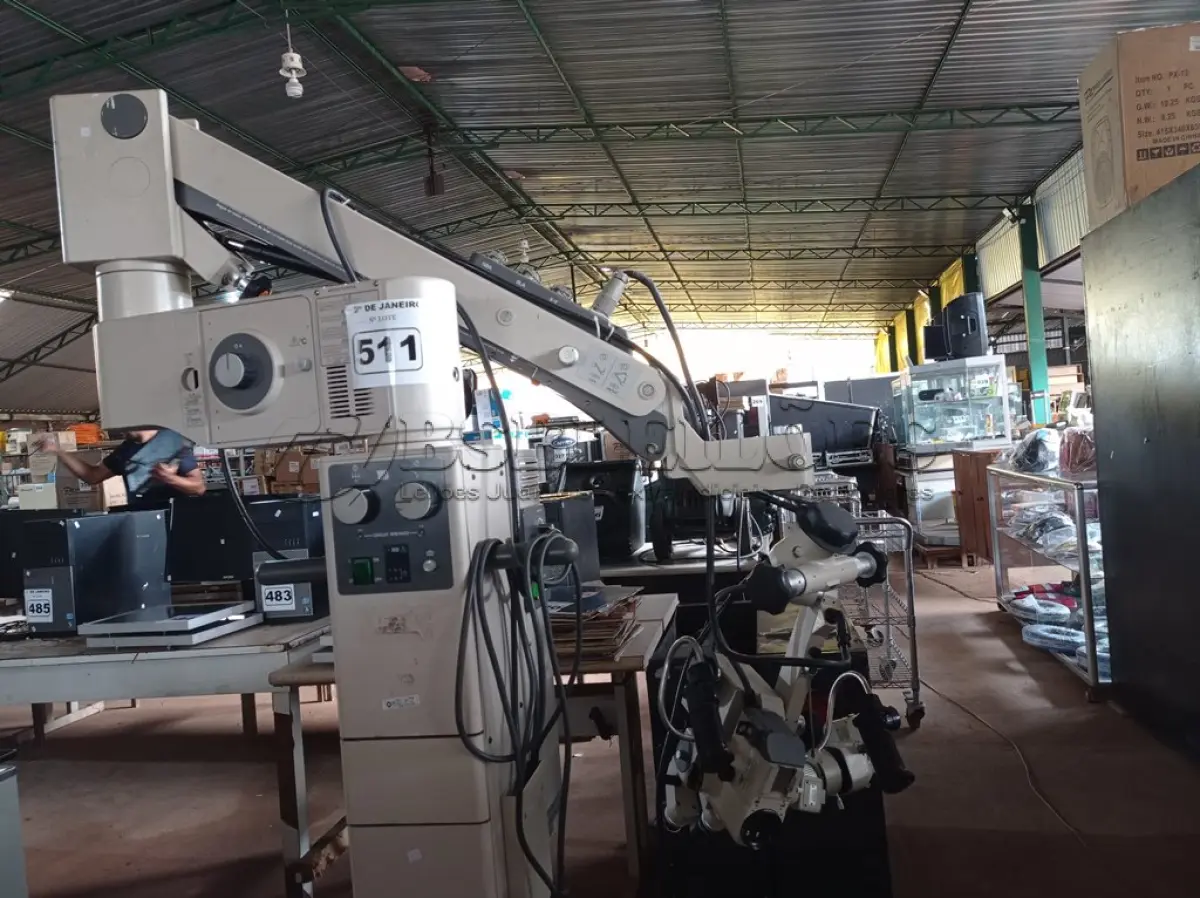 LOTE 511 - 01 MICROSCOPIO OME 5000 OLYMPUS.(NO ESTADO) ATENÇÃO! FAZER A VISITAÇÃO ANTES DE ARREMATAR, NÃO SABEMOS SE FUNCIONA. LEILÃO NÃO TEM GARANTIA E NEM DEVOLUÇÃO, SUJEITO A POSSÍVEIS AVARIAS VISÍVEIS/OCULTAS E/OU AUSÊNCIA DE COMPONENTES.
