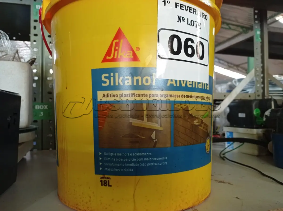 LOTE 060 - 01 BALDE DE SIKANOL ALVENARIA, ADITIVO PLASTIFICANTE PRA ARGAMASSA DE ASSENTAMENTO E REBOCO 18L. (NO ESTADO) ATENÇÃO! FAZER A VISITAÇÃO ANTES DE ARREMATAR, NÃO SABEMOS SE FUNCIONA. LEILÃO NÃO TEM GARANTIA E NEM DEVOLUÇÃO, SUJEITO A POSSÍVEIS AVARIAS VISÍVEIS/OCULTAS E/OU AUSÊNCIA DE COMPONENTES.