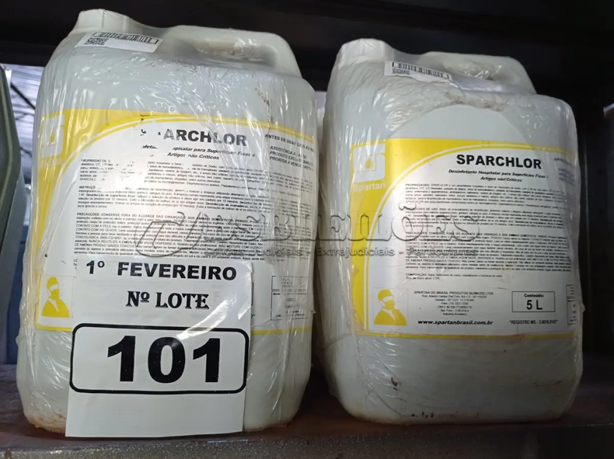 LOTE 101 - 20 LITROS DE DESINFETANTE HOSPITALAR PARA SUPERFÍCIES FIXAS E ARTIGOS NÃO CRÍTICOS. (NO ESTADO) ATENÇÃO! FAZER A VISITAÇÃO ANTES DE ARREMATAR, NÃO SABEMOS SE FUNCIONA. LEILÃO NÃO TEM GARANTIA E NEM DEVOLUÇÃO, SUJEITO A POSSÍVEIS AVARIAS VISÍVEIS/OCULTAS E/OU AUSÊNCIA DE COMPONENTES.