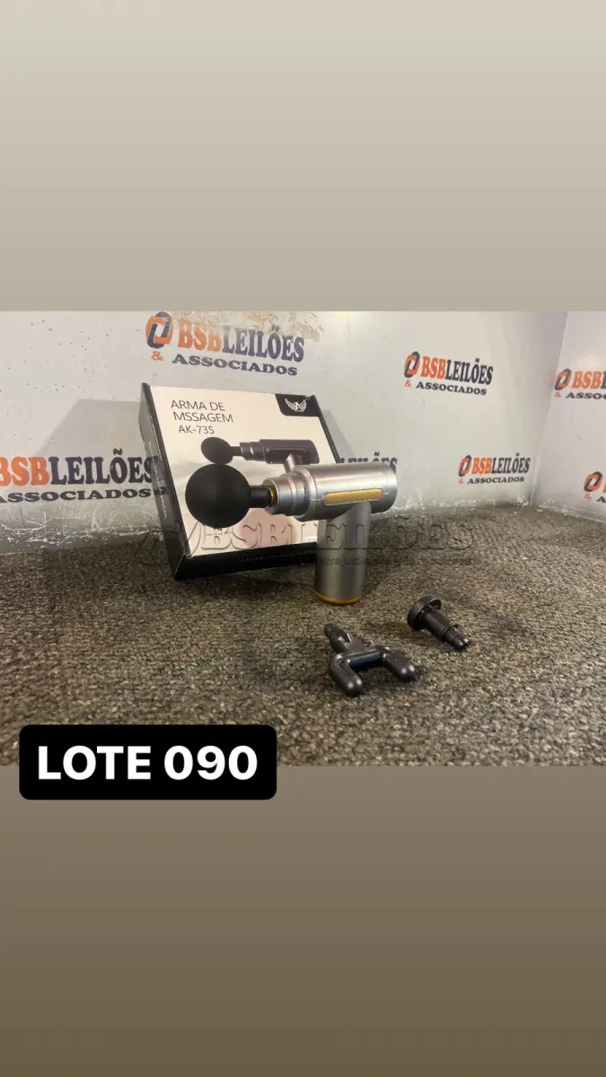 LOTE 090 - 01 PISTOLA DE MASSAGEM ELETRICA ( NOVO ) ( NO ESTADO )