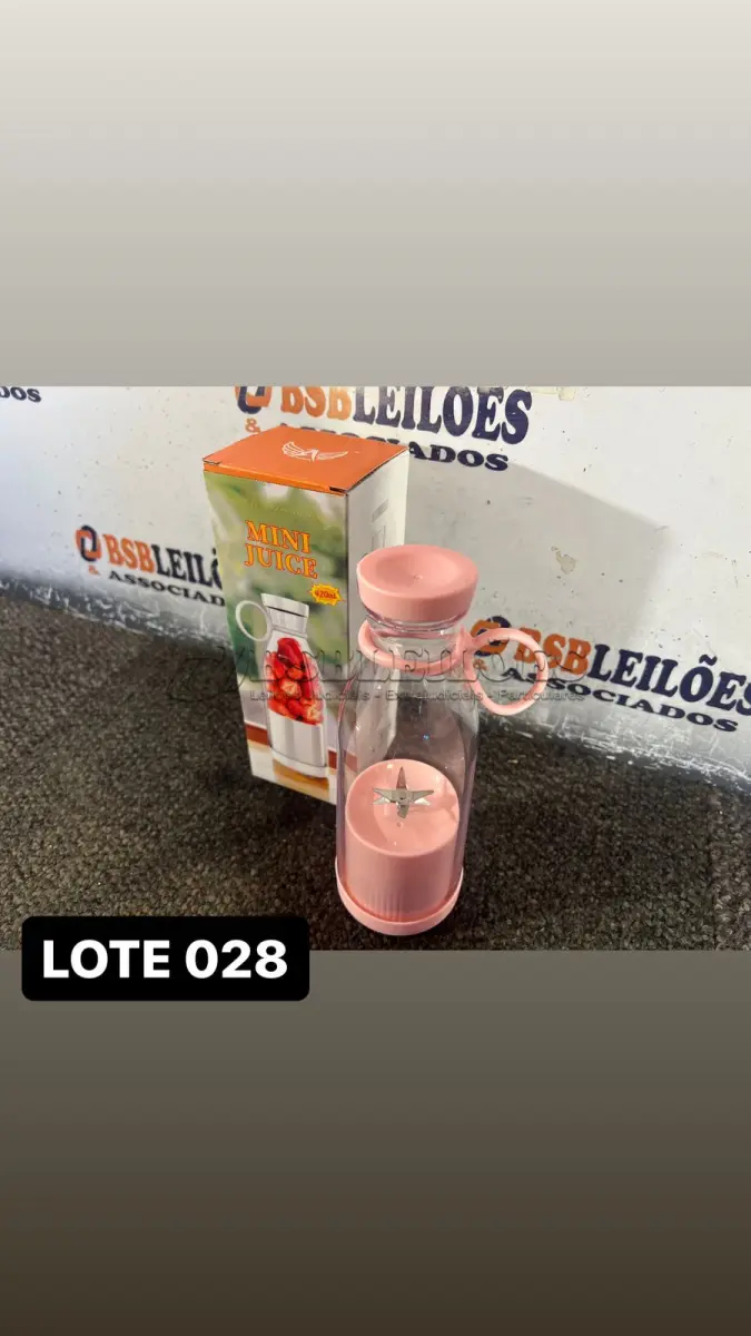 LOTE 028 - 01LIQUIDIFICADOR PORTÁTIL GARRAFA ( NOVO ) ( NO ESTADO )