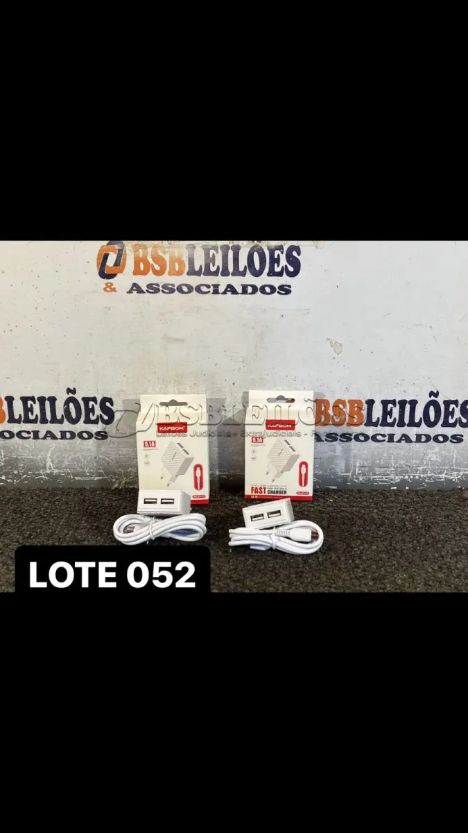 LOTE 052 - 02 KITS COM CABO E FONTE USB DUPLA FASTCHARGER ( NOVO ) ( NO ESTADO )