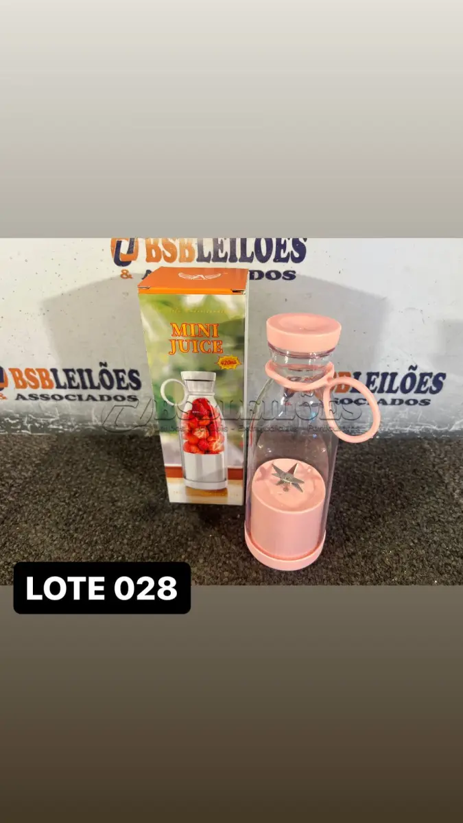LOTE 028 - 01LIQUIDIFICADOR PORTÁTIL GARRAFA ( NOVO ) ( NO ESTADO )