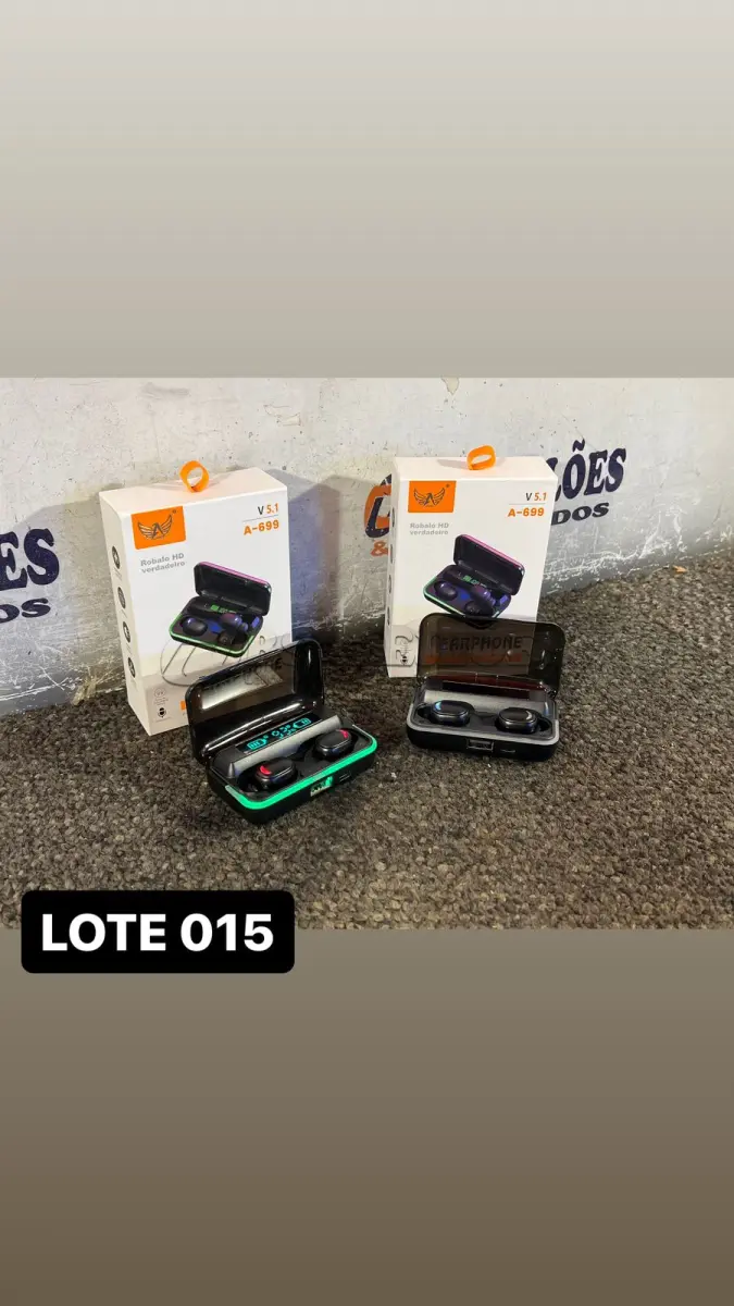 LOTE 015 - 02 FONES DE OUVIDO PORTÁTEIS COM VISOR E INDICADOR DE LED( NOVO ) ( NO ESTADO )