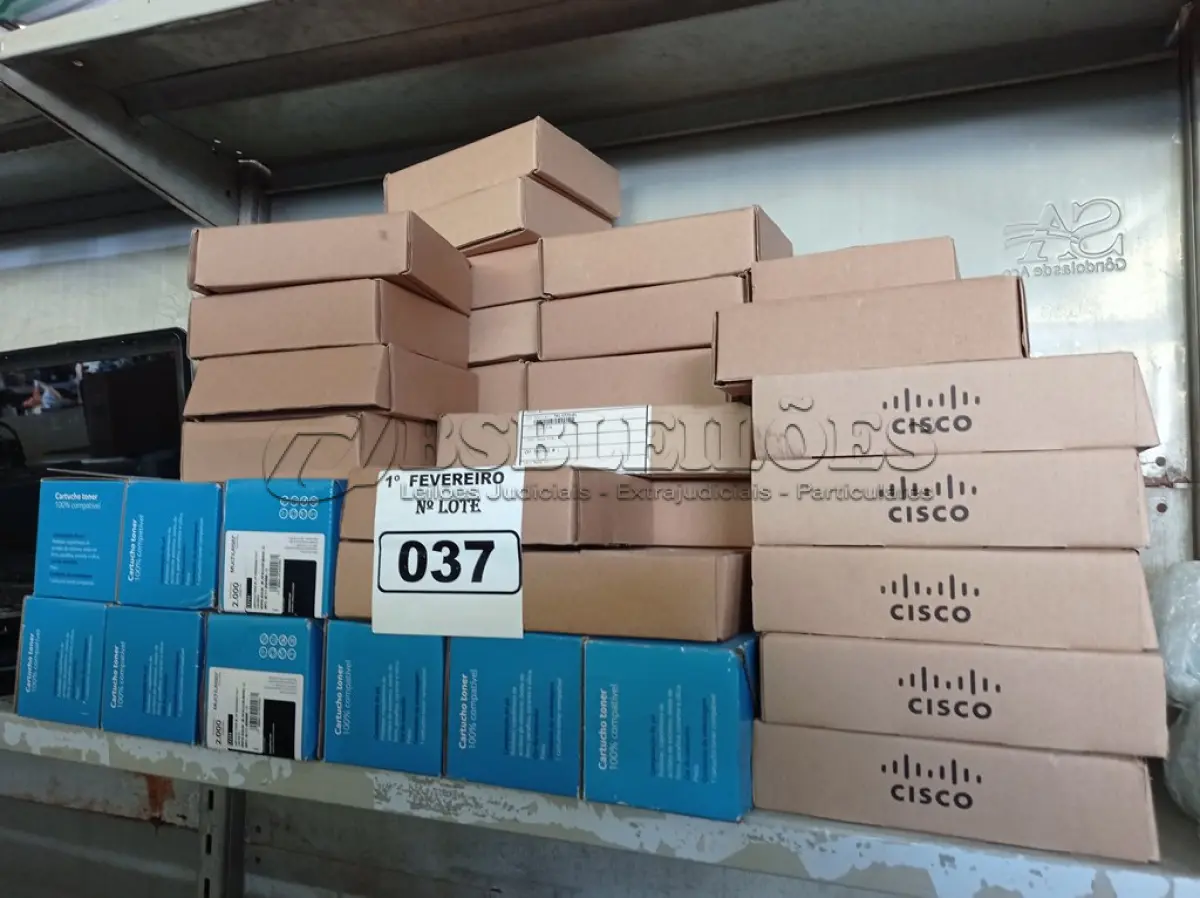 LOTE 037 - 01 LOTE COM VÁRIOS CARTUCHOS TONER COMPATÍVEL MULTILAZER E VÁRIOS EQUIPAMENTOS ELETRÔNICOS. (NO ESTADO) ATENÇÃO! FAZER A VISITAÇÃO ANTES DE ARREMATAR, NÃO SABEMOS SE FUNCIONA. LEILÃO NÃO TEM GARANTIA E NEM DEVOLUÇÃO, SUJEITO A POSSÍVEIS AVARIAS VISÍVEIS/OCULTAS E/OU AUSÊNCIA DE COMPONENTES.