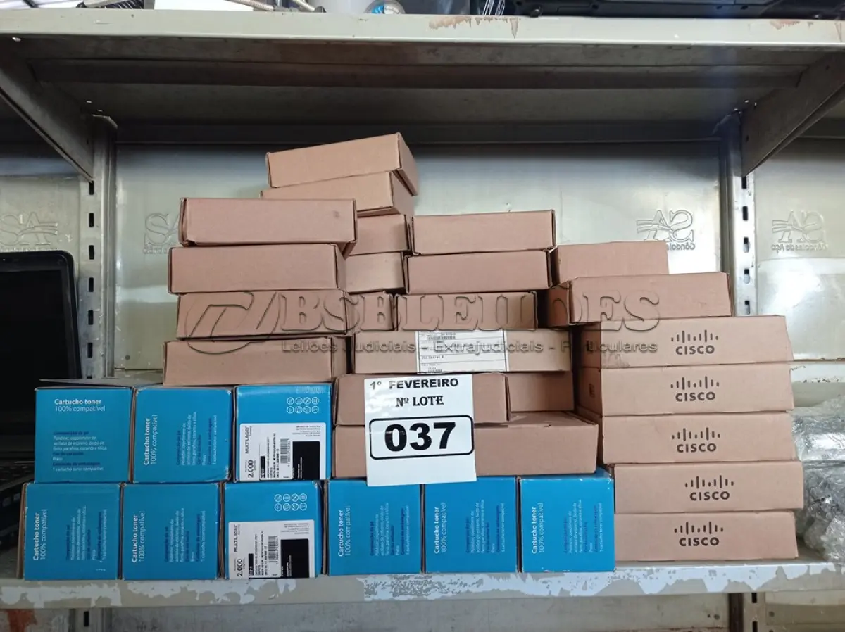 LOTE 037 - 01 LOTE COM VÁRIOS CARTUCHOS TONER COMPATÍVEL MULTILAZER E VÁRIOS EQUIPAMENTOS ELETRÔNICOS. (NO ESTADO) ATENÇÃO! FAZER A VISITAÇÃO ANTES DE ARREMATAR, NÃO SABEMOS SE FUNCIONA. LEILÃO NÃO TEM GARANTIA E NEM DEVOLUÇÃO, SUJEITO A POSSÍVEIS AVARIAS VISÍVEIS/OCULTAS E/OU AUSÊNCIA DE COMPONENTES.