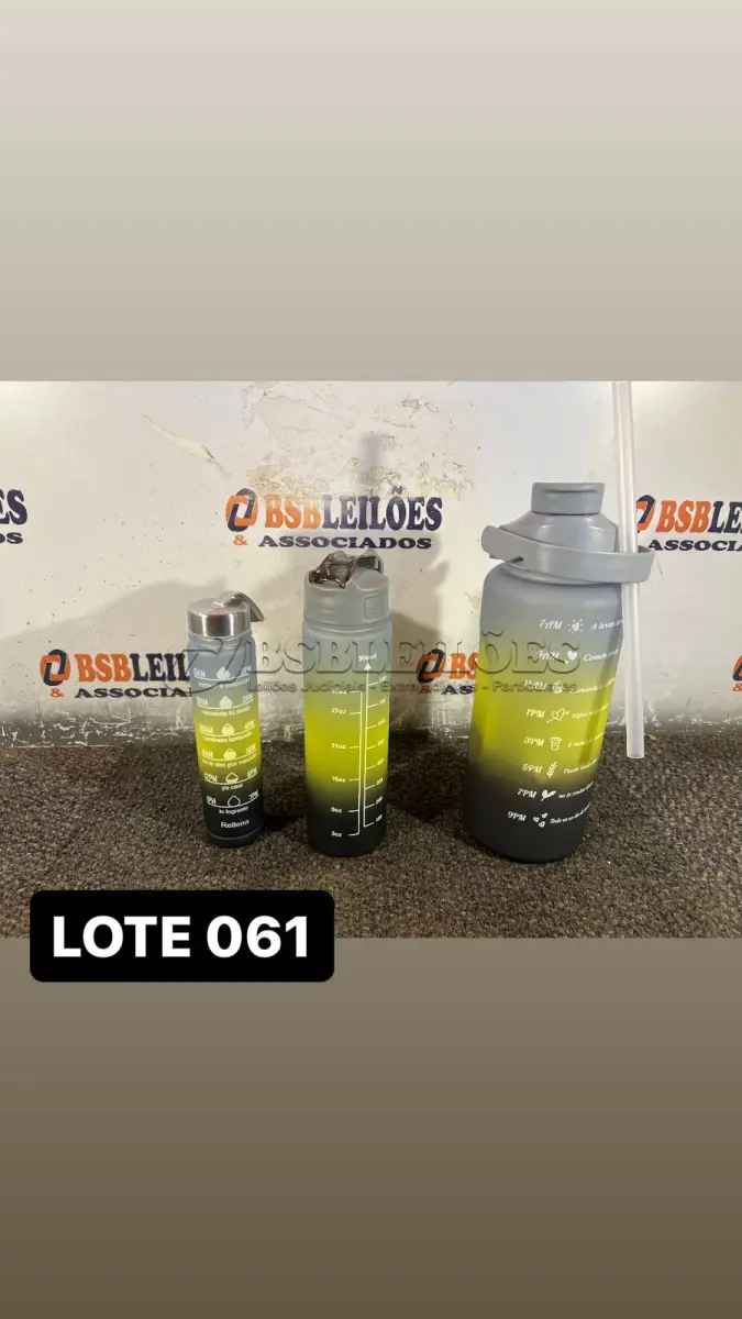 LOTE 061 - 01 KIT COM 3 GARRAFAS DE DIVERSOS TAMANHOS ( NOVO ) ( NO ESTADO )