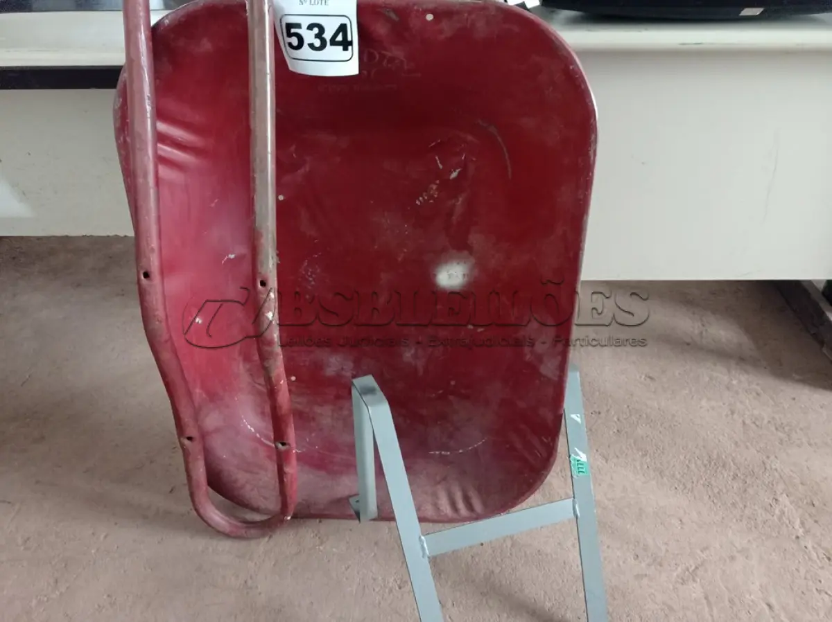 LOTE 534 - 01 CARRINHO DE MAO INCOMPLETO. (NO ESTADO) ATENÇÃO! FAZER A VISITAÇÃO ANTES DE ARREMATAR, NÃO SABEMOS SE FUNCIONA. LEILÃO NÃO TEM GARANTIA E NEM DEVOLUÇÃO, SUJEITO A POSSÍVEIS AVARIAS VISÍVEIS/OCULTAS E/OU AUSÊNCIA DE COMPONENTES.