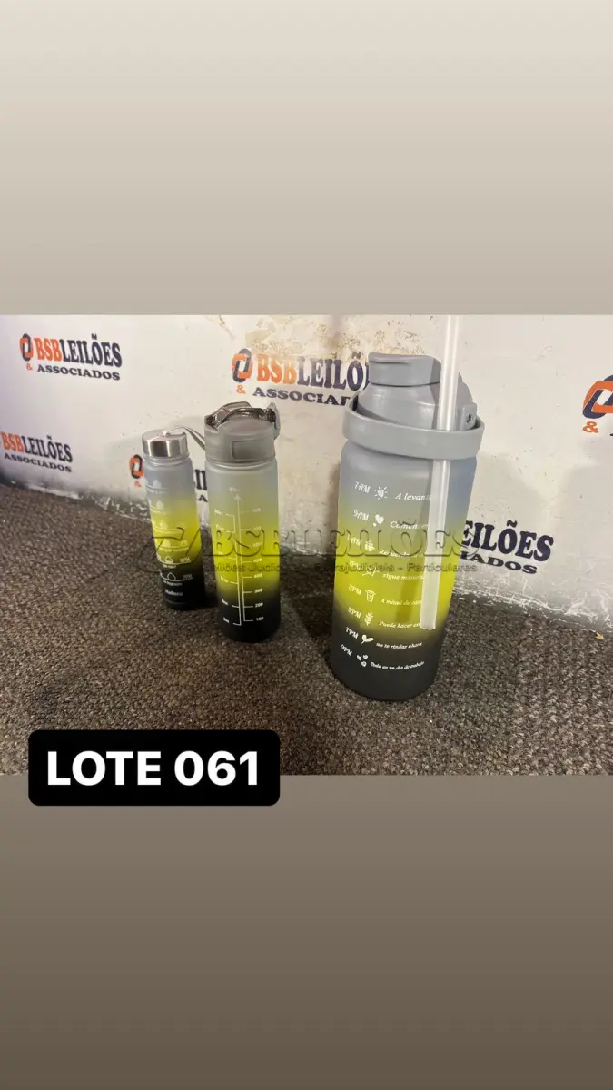 LOTE 061 - 01 KIT COM 3 GARRAFAS DE DIVERSOS TAMANHOS ( NOVO ) ( NO ESTADO )