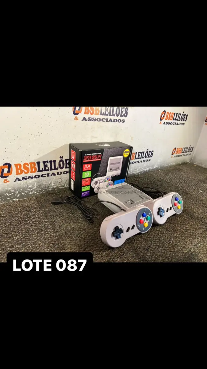 LOTE 087 - 01 VIDEOGAME RETRO COM MAIS DE 600 JOGOS EMBUTIDOS ( NOVO ) ( NO ESTADO )