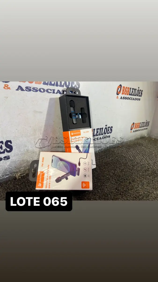 LOTE 065 - 01 MICROFONE DE CELULAR PARA GRAVAÇÃO DE VIDEO ( NOVO ) ( NO ESTADO )