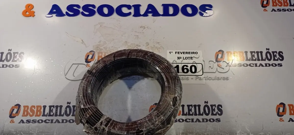LOTE 160 - 01 ROLO DE CABO FLEXÍVEL 100M 1X4MM NA COR PRETA(NOVO). (NO ESTADO) ATENÇÃO! FAZER A VISITAÇÃO ANTES DE ARREMATAR, NÃO SABEMOS SE FUNCIONA. LEILÃO NÃO TEM GARANTIA E NEM DEVOLUÇÃO, SUJEITO A POSSÍVEIS AVARIAS VISÍVEIS/OCULTAS E/OU AUSÊNCIA DE COMPONENTES.