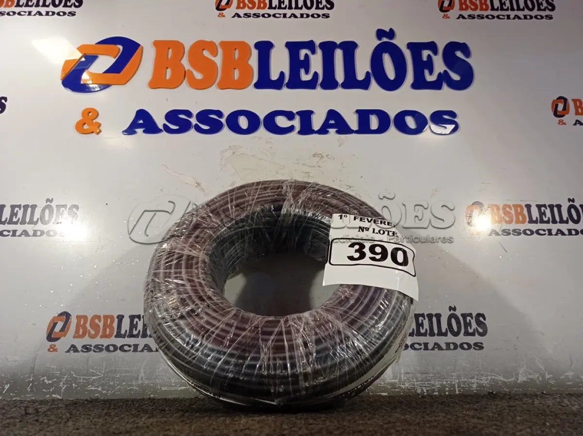 LOTE 390 - 01 ROLO DE CABO FLEXÍVEL 100M 1X10MM NA COR VERDE(NOVO). (NO ESTADO) ATENÇÃO! FAZER A VISITAÇÃO ANTES DE ARREMATAR, NÃO SABEMOS SE FUNCIONA. LEILÃO NÃO TEM GARANTIA E NEM DEVOLUÇÃO, SUJEITO A POSSÍVEIS AVARIAS VISÍVEIS/OCULTAS E/OU AUSÊNCIA DE COMPONENTES.