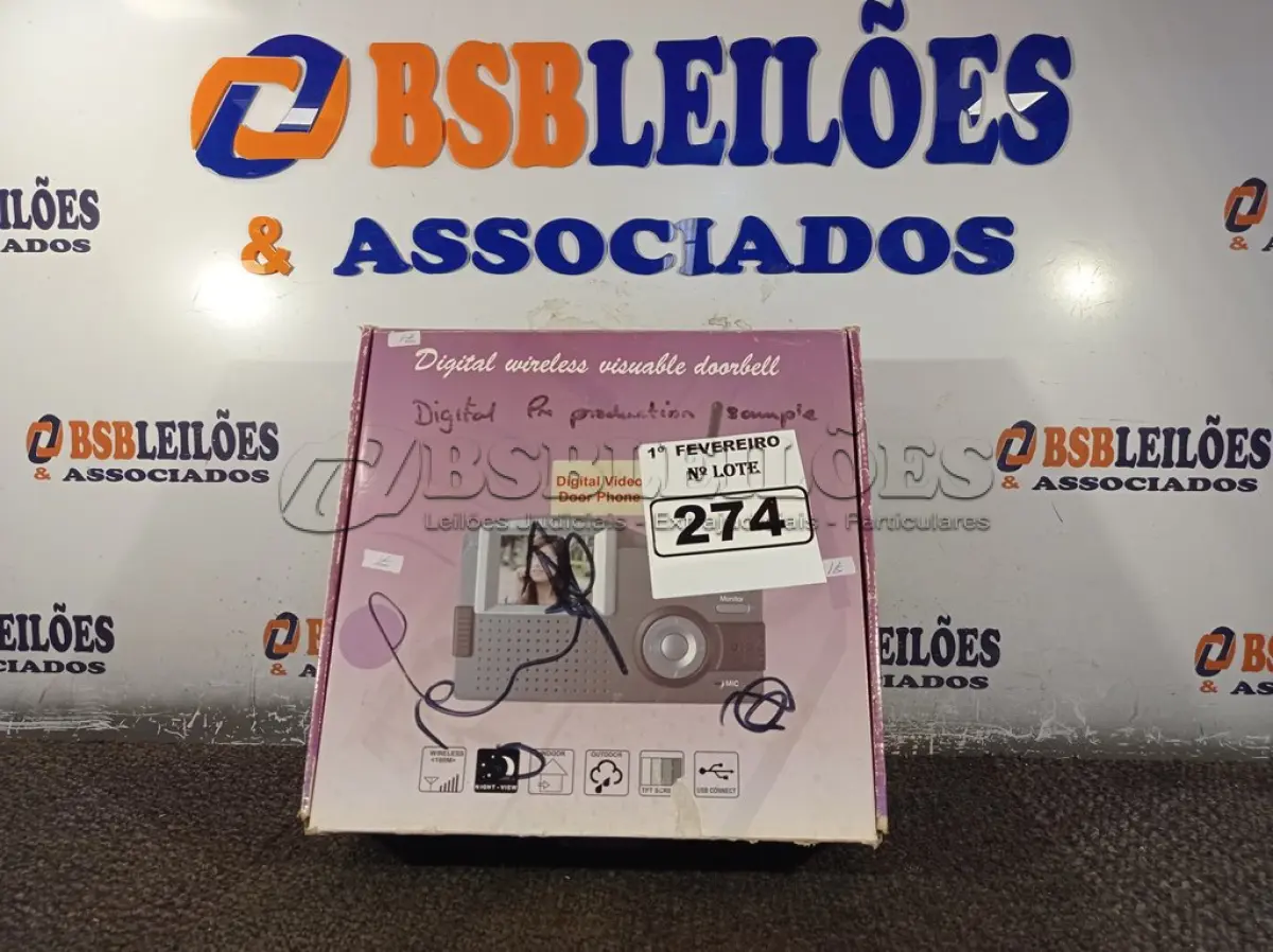 LOTE 274 - 01 KIT DIGITAL WIRELESS VISUABLE DOORBELL. (NO ESTADO) ATENÇÃO! FAZER A VISITAÇÃO ANTES DE ARREMATAR, NÃO SABEMOS SE FUNCIONA. LEILÃO NÃO TEM GARANTIA E NEM DEVOLUÇÃO, SUJEITO A POSSÍVEIS AVARIAS VISÍVEIS/OCULTAS E/OU AUSÊNCIA DE COMPONENTES.