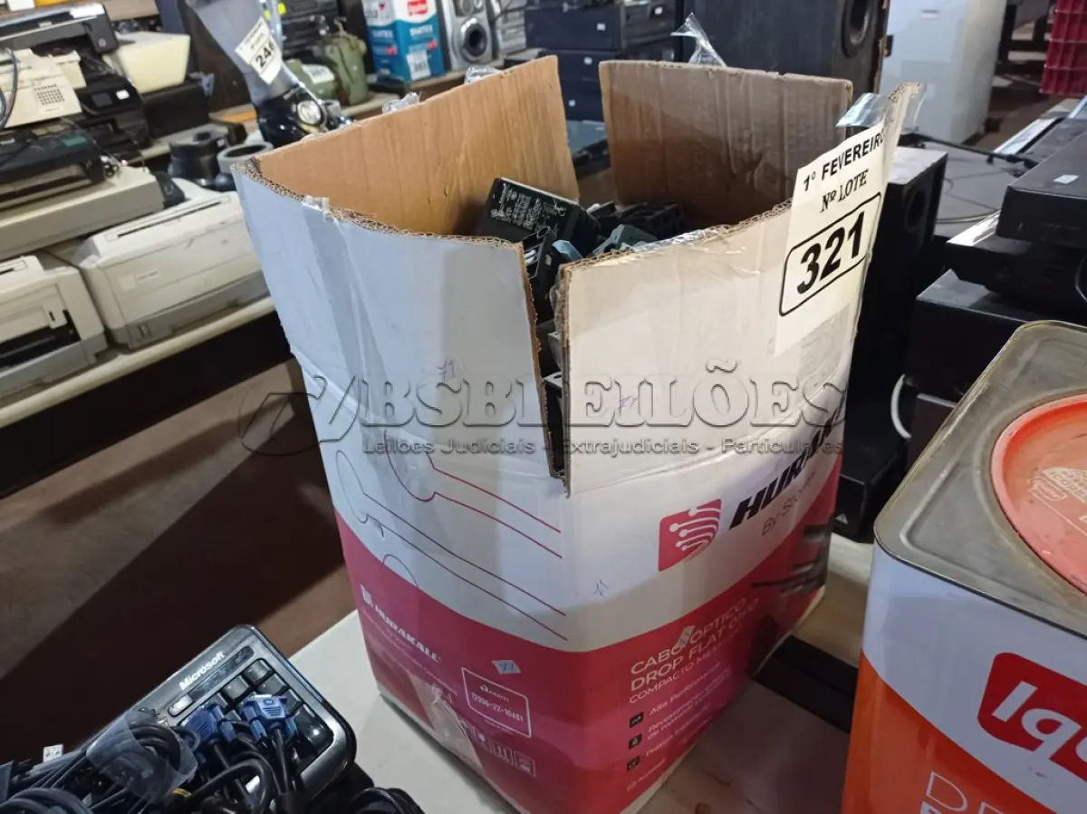 LOTE 321 - 01 LOTE COM VÁRIAS CHAVES CONTACTORES MARCAS E MODELOS DIVERSOS. (NO ESTADO) ATENÇÃO! FAZER A VISITAÇÃO ANTES DE ARREMATAR, NÃO SABEMOS SE FUNCIONA. LEILÃO NÃO TEM GARANTIA E NEM DEVOLUÇÃO, SUJEITO A POSSÍVEIS AVARIAS VISÍVEIS/OCULTAS E/OU AUSÊNCIA DE COMPONENTES.