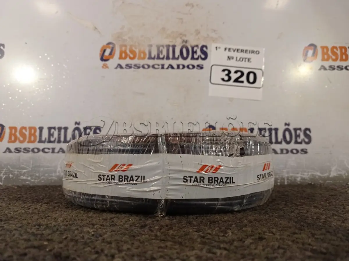 LOTE 320 - 01 ROLO DE CABO FLEXÍVEL 100M 1X4MM NA COR PRETA(NOVO). (NO ESTADO) ATENÇÃO! FAZER A VISITAÇÃO ANTES DE ARREMATAR, NÃO SABEMOS SE FUNCIONA. LEILÃO NÃO TEM GARANTIA E NEM DEVOLUÇÃO, SUJEITO A POSSÍVEIS AVARIAS VISÍVEIS/OCULTAS E/OU AUSÊNCIA DE COMPONENTES.