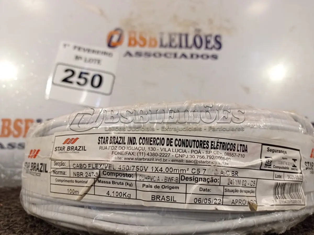 LOTE 250 - 01 ROLO DE CABO FLEXÍVEL 100M 1X4MM NA COR BRANCA(NOVO). (NO ESTADO) ATENÇÃO! FAZER A VISITAÇÃO ANTES DE ARREMATAR, NÃO SABEMOS SE FUNCIONA. LEILÃO NÃO TEM GARANTIA E NEM DEVOLUÇÃO, SUJEITO A POSSÍVEIS AVARIAS VISÍVEIS/OCULTAS E/OU AUSÊNCIA DE COMPONENTES.