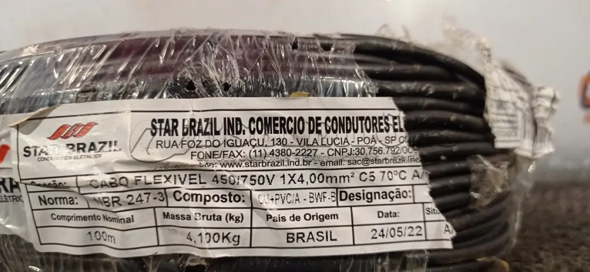 LOTE 160 - 01 ROLO DE CABO FLEXÍVEL 100M 1X4MM NA COR PRETA(NOVO). (NO ESTADO) ATENÇÃO! FAZER A VISITAÇÃO ANTES DE ARREMATAR, NÃO SABEMOS SE FUNCIONA. LEILÃO NÃO TEM GARANTIA E NEM DEVOLUÇÃO, SUJEITO A POSSÍVEIS AVARIAS VISÍVEIS/OCULTAS E/OU AUSÊNCIA DE COMPONENTES.