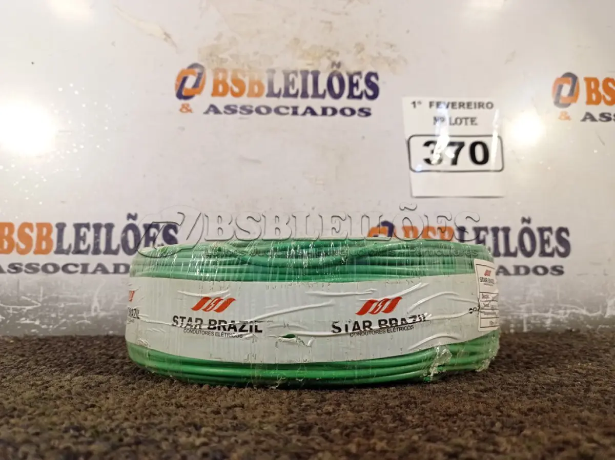 LOTE 370 - 01 ROLO DE CABO FLEXÍVEL 100M 1X2,5MM NA COR VERDE(NOVO). (NO ESTADO) ATENÇÃO! FAZER A VISITAÇÃO ANTES DE ARREMATAR, NÃO SABEMOS SE FUNCIONA. LEILÃO NÃO TEM GARANTIA E NEM DEVOLUÇÃO, SUJEITO A POSSÍVEIS AVARIAS VISÍVEIS/OCULTAS E/OU AUSÊNCIA DE COMPONENTES.
