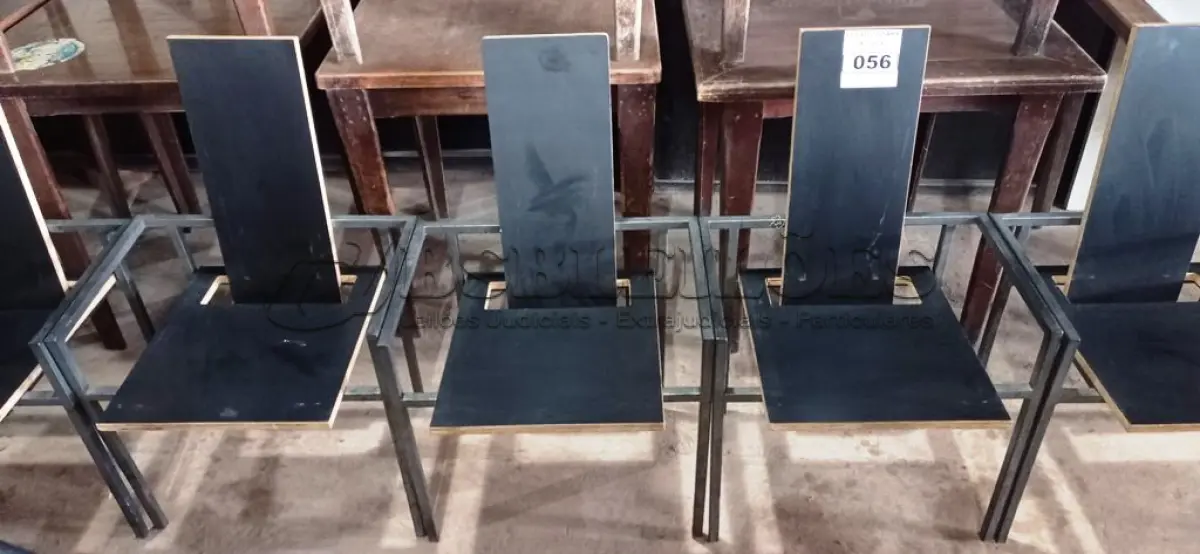 LOTE 056