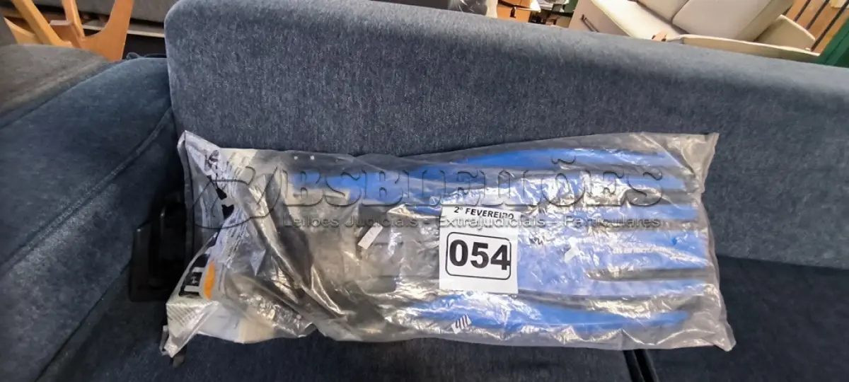 LOTE 054 - 01 PAR DE PÉ DE PATO PARA MERGULHO (NO ESTADO, NÃO SABEMOS SE FUNCIONA. LEILÃO NÃO TEM GARANTIA E NEM DEVOLUÇÃO).