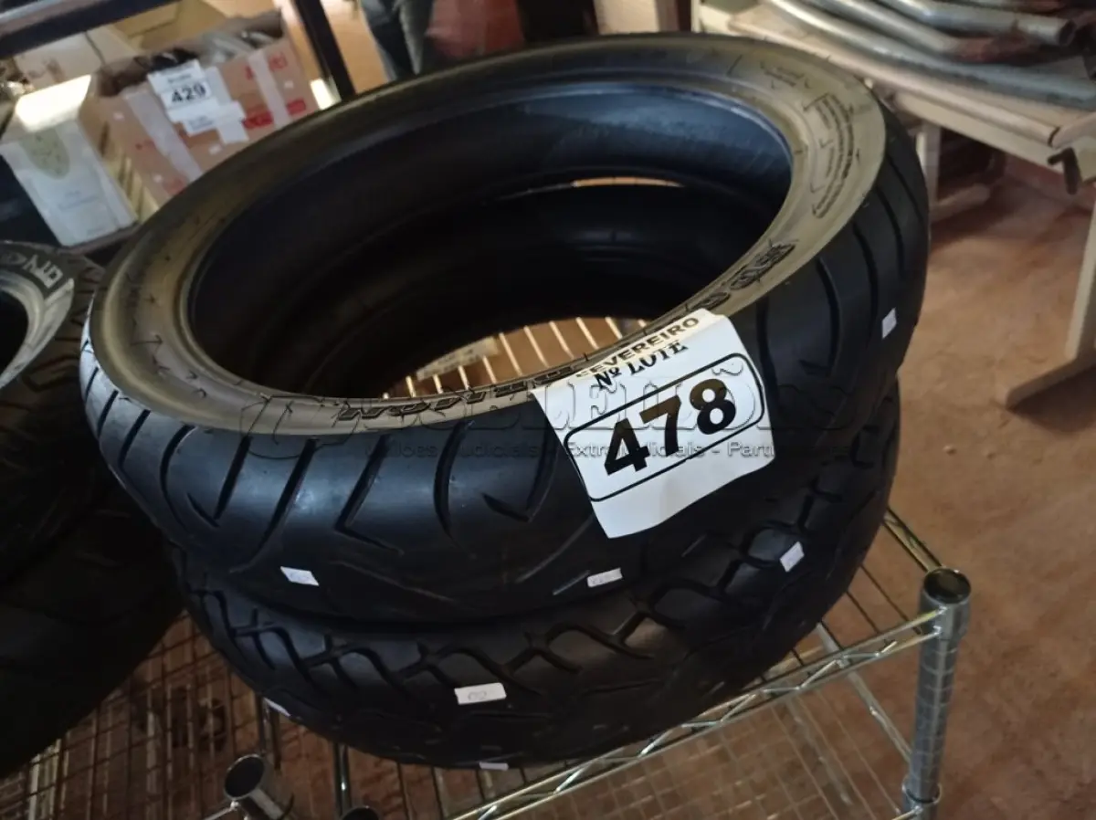 LOTE 478 - 02 PNEUS DE MOTO 140/70/17 E 140/90/15. (NO ESTADO) ATENÇÃO! FAZER A VISITAÇÃO ANTES DE ARREMATAR, NÃO SABEMOS SE FUNCIONA. LEILÃO NÃO TEM GARANTIA E NEM DEVOLUÇÃO, SUJEITO A POSSÍVEIS AVARIAS VISÍVEIS/OCULTAS E/OU AUSÊNCIA DE COMPONENTES.