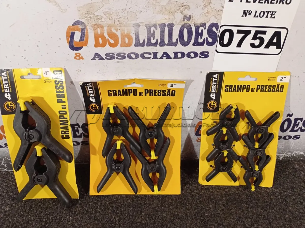 LOTE 075 - 03 KIT’S DE GRAMPOS DE PRESSÃO. (NO ESTADO) ATENÇÃO! FAZER A VISITAÇÃO ANTES DE ARREMATAR, NÃO SABEMOS SE FUNCIONA. LEILÃO NÃO TEM GARANTIA E NEM DEVOLUÇÃO, SUJEITO A POSSÍVEIS AVARIAS VISÍVEIS/OCULTAS E/OU AUSÊNCIA DE COMPONENTES.