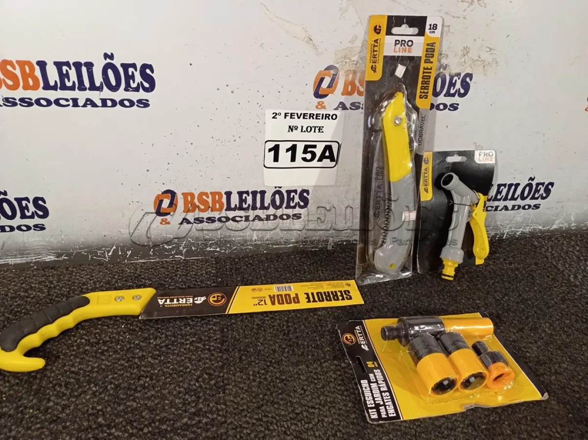 LOTE 115 - 01 KIT PARA JARDINAGEM. (NO ESTADO) ATENÇÃO! FAZER A VISITAÇÃO ANTES DE ARREMATAR, NÃO SABEMOS SE FUNCIONA. LEILÃO NÃO TEM GARANTIA E NEM DEVOLUÇÃO, SUJEITO A POSSÍVEIS AVARIAS VISÍVEIS/OCULTAS E/OU AUSÊNCIA DE COMPONENTES.