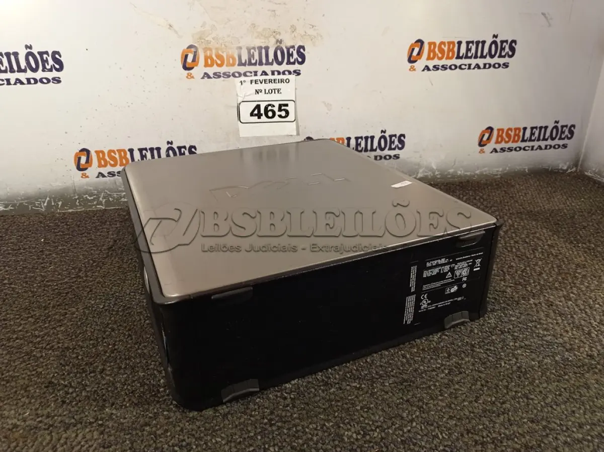 LOTE 465 - 01 CPU DELL COM PLACA MÃE, PROCESSADOR E MEMÓRIA “SEM O HD”. (NO ESTADO) ATENÇÃO! FAZER A VISITAÇÃO ANTES DE ARREMATAR, NÃO SABEMOS SE FUNCIONA. LEILÃO NÃO TEM GARANTIA E NEM DEVOLUÇÃO, SUJEITO A POSSÍVEIS AVARIAS VISÍVEIS/OCULTAS E/OU AUSÊNCIA DE COMPONENTES.