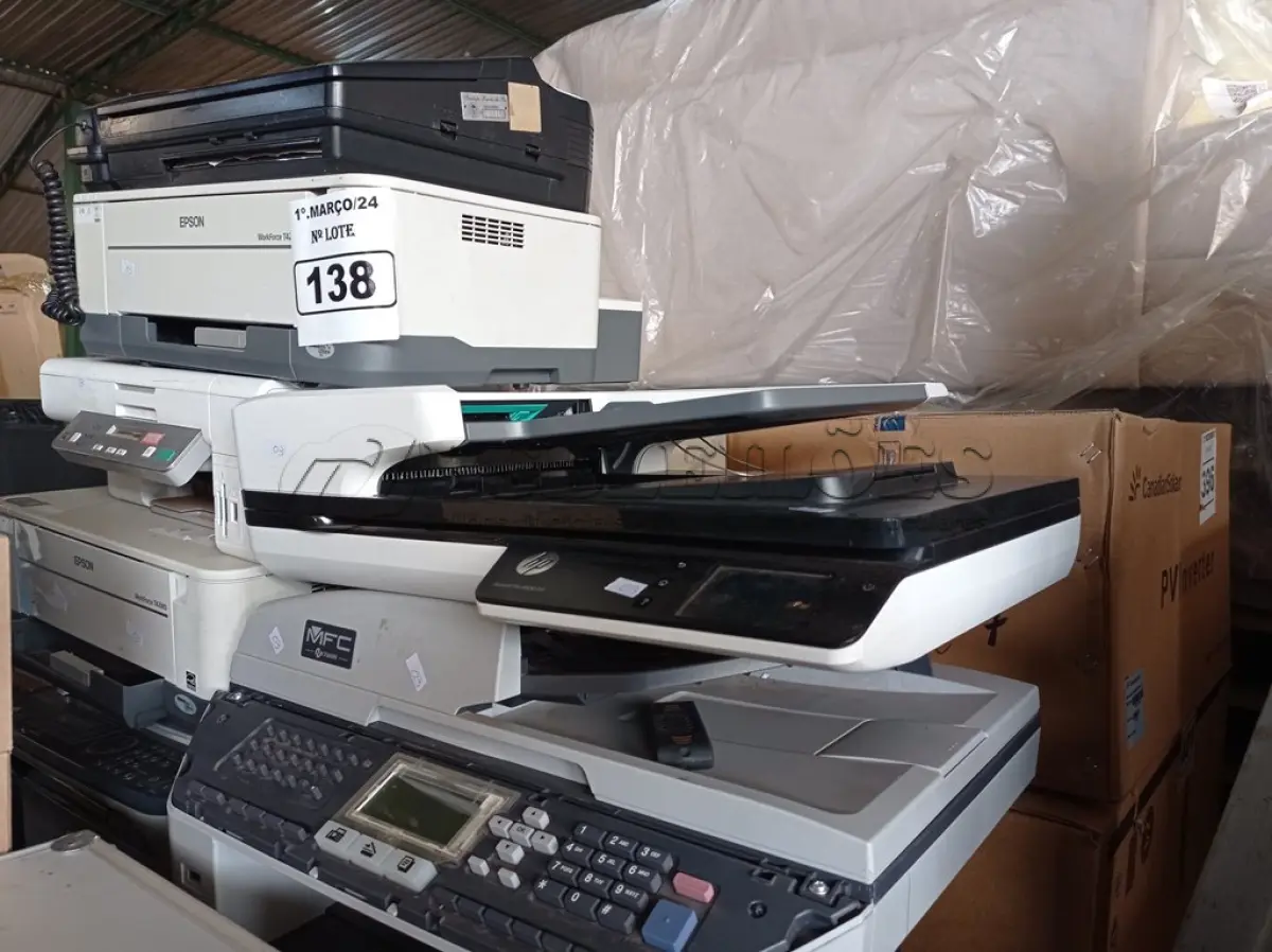 LOTE 138 - 01 APARELHO DE FAX E 05 IMPRESSORAS MARCAS E MODELOS DIVERSOS PARA RETIRADA DE PEÇAS. (NO ESTADO) ATENÇÃO! FAZER A VISITAÇÃO ANTES DE ARREMATAR, NÃO SABEMOS SE FUNCIONA. LEILÃO NÃO TEM GARANTIA E NEM DEVOLUÇÃO, SUJEITO A POSSÍVEIS AVARIAS VISÍVEIS/OCULTAS E/OU AUSÊNCIA DE COMPONENTES.