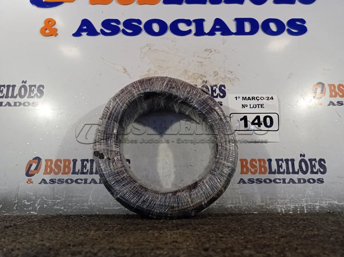 LOTE 140 - 01 ROLO DE CABO FLEXÍVEL 100M 1X4MM NA COR PRETA (NOVO). (NO ESTADO) ATENÇÃO! FAZER A VISITAÇÃO ANTES DE ARREMATAR, NÃO SABEMOS SE FUNCIONA. LEILÃO NÃO TEM GARANTIA E NEM DEVOLUÇÃO, SUJEITO A POSSÍVEIS AVARIAS VISÍVEIS/OCULTAS E/OU AUSÊNCIA DE COMPONENTES.