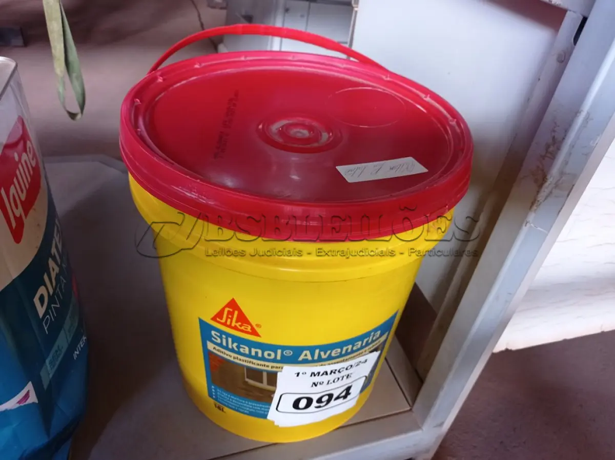 LOTE 094 - 01 BALDE DE SIKANOL ALVENARIA, ADITIVO PLASTIFICANTE PARA ARGAMASSA DE ASSENTAMENTO E REBOCO 18L. (NO ESTADO) ATENÇÃO! FAZER A VISITAÇÃO ANTES DE ARREMATAR, NÃO SABEMOS SE FUNCIONA. LEILÃO NÃO TEM GARANTIA E NEM DEVOLUÇÃO, SUJEITO A POSSÍVEIS AVARIAS VISÍVEIS/OCULTAS E/OU AUSÊNCIA DE COMPONENTES.