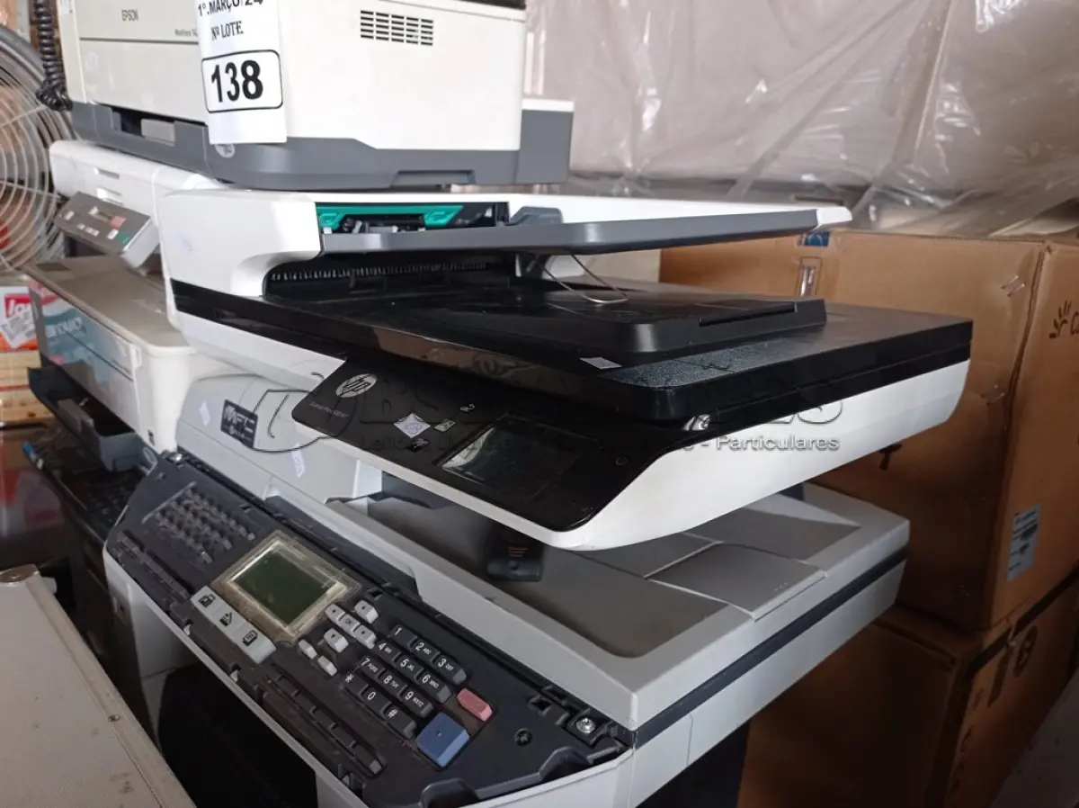 LOTE 138 - 01 APARELHO DE FAX E 05 IMPRESSORAS MARCAS E MODELOS DIVERSOS PARA RETIRADA DE PEÇAS. (NO ESTADO) ATENÇÃO! FAZER A VISITAÇÃO ANTES DE ARREMATAR, NÃO SABEMOS SE FUNCIONA. LEILÃO NÃO TEM GARANTIA E NEM DEVOLUÇÃO, SUJEITO A POSSÍVEIS AVARIAS VISÍVEIS/OCULTAS E/OU AUSÊNCIA DE COMPONENTES.