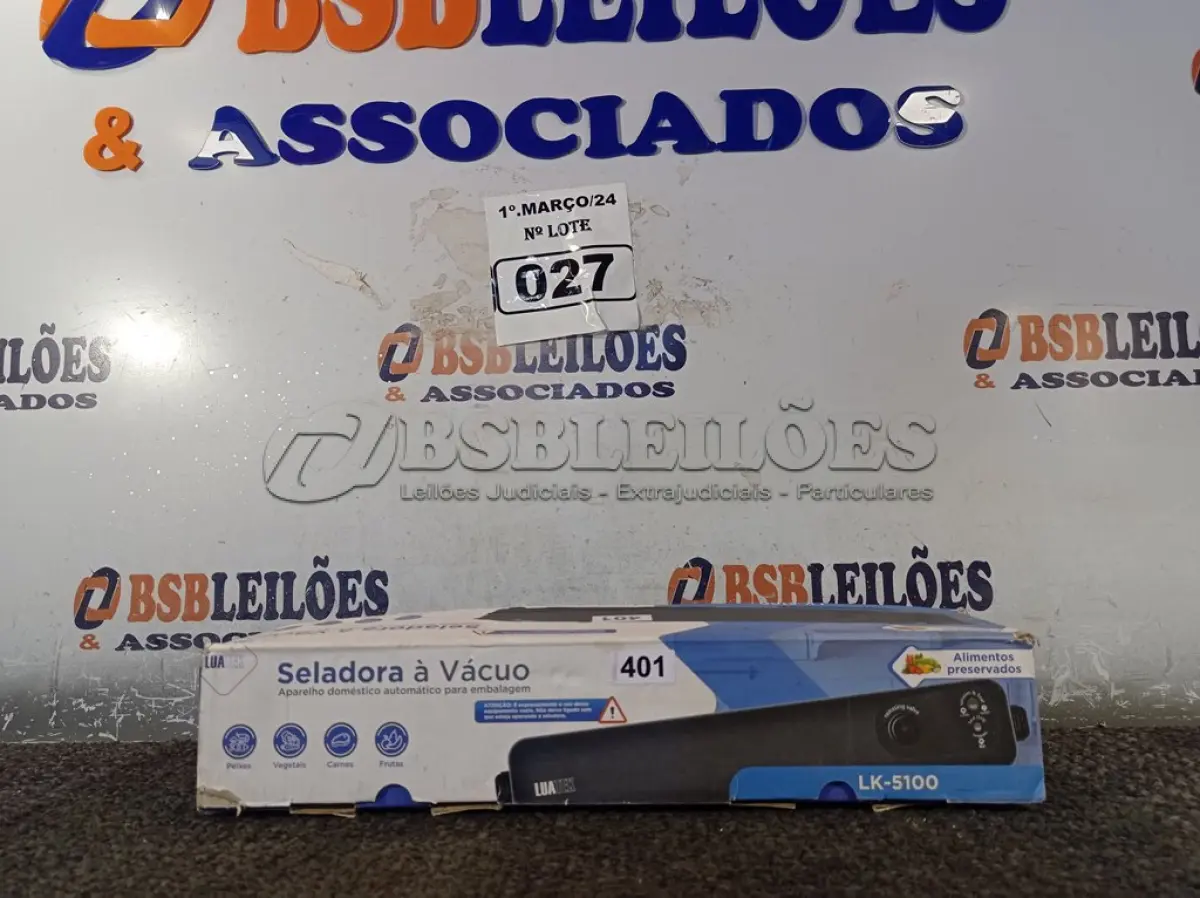 LOTE 027 - 01 SELADORA A VÁCUO. (NO ESTADO) ATENÇÃO! FAZER A VISITAÇÃO ANTES DE ARREMATAR, NÃO SABEMOS SE FUNCIONA. LEILÃO NÃO TEM GARANTIA E NEM DEVOLUÇÃO, SUJEITO A POSSÍVEIS AVARIAS VISÍVEIS/OCULTAS E/OU AUSÊNCIA DE COMPONENTES.