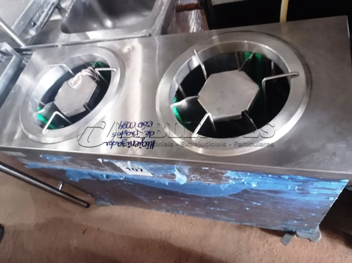 LOTE 107 - 01 HIGIENIZADOR DE PRATOS PARA BUFFET/ RESTAURANTE EM AÇO INOX. (NO ESTADO, NÃO SABEMOS SE FUNCIONA. LEILÃO NÃO TEM GARANTIA E NEM DEVOLUÇÃO).