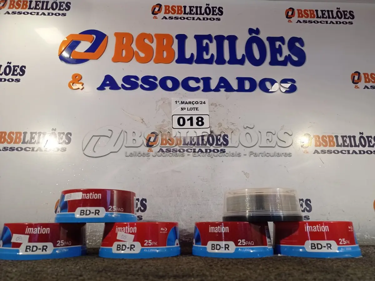 LOTE 018 - 01 LOTE COM APROXIMADAMENTE 150 MÍDIAS DE BLUE RAY MATION. (NO ESTADO) ATENÇÃO! FAZER A VISITAÇÃO ANTES DE ARREMATAR, NÃO SABEMOS SE FUNCIONA. LEILÃO NÃO TEM GARANTIA E NEM DEVOLUÇÃO, SUJEITO A POSSÍVEIS AVARIAS VISÍVEIS/OCULTAS E/OU AUSÊNCIA DE COMPONENTES.