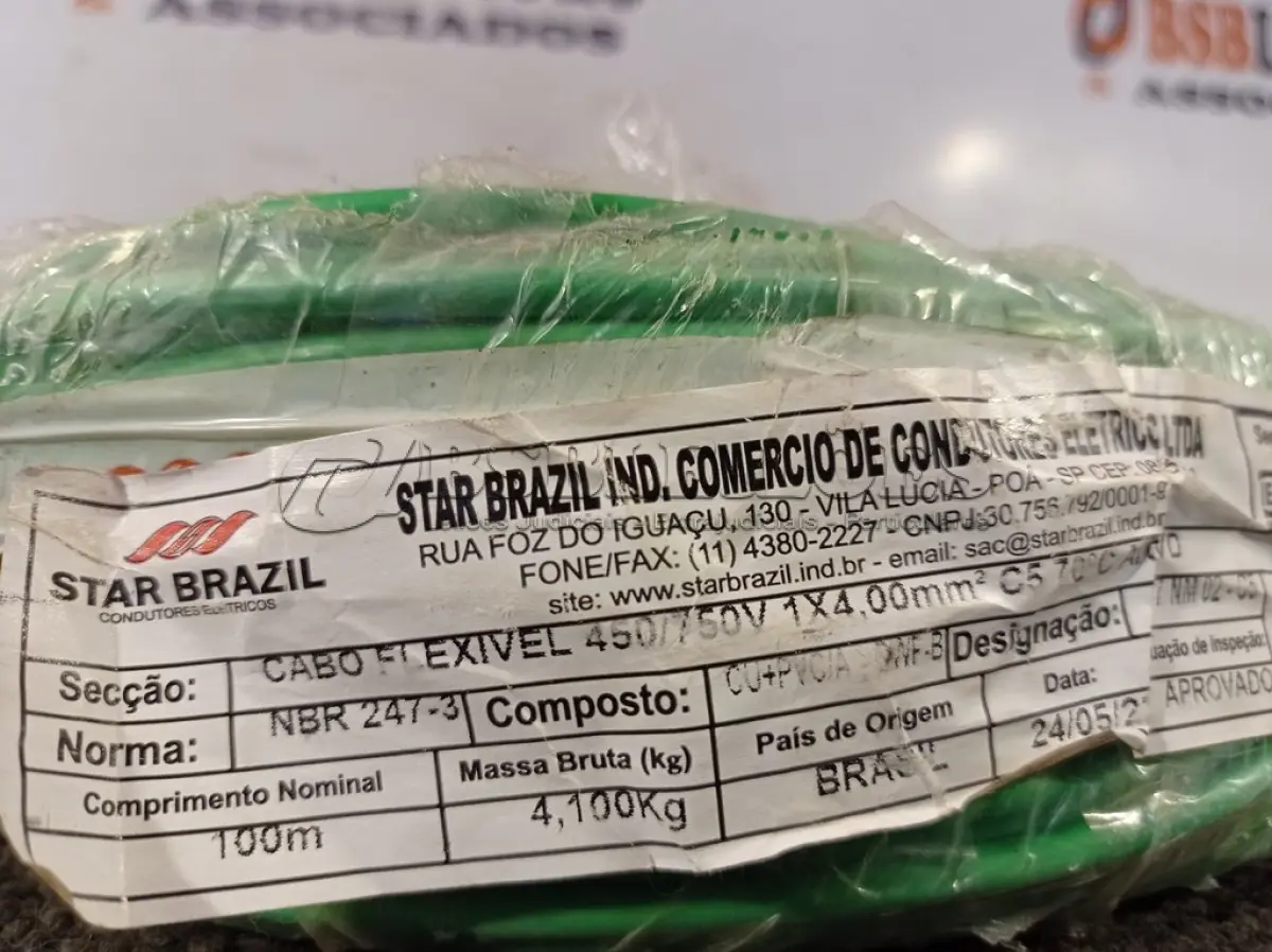 LOTE 050 - 01 ROLO DE CABO FLEXÍVEL 100M 1X4MM NA COR VERDE (NOVO). (NO ESTADO) ATENÇÃO! FAZER A VISITAÇÃO ANTES DE ARREMATAR, NÃO SABEMOS SE FUNCIONA. LEILÃO NÃO TEM GARANTIA E NEM DEVOLUÇÃO, SUJEITO A POSSÍVEIS AVARIAS VISÍVEIS/OCULTAS E/OU AUSÊNCIA DE COMPONENTES.