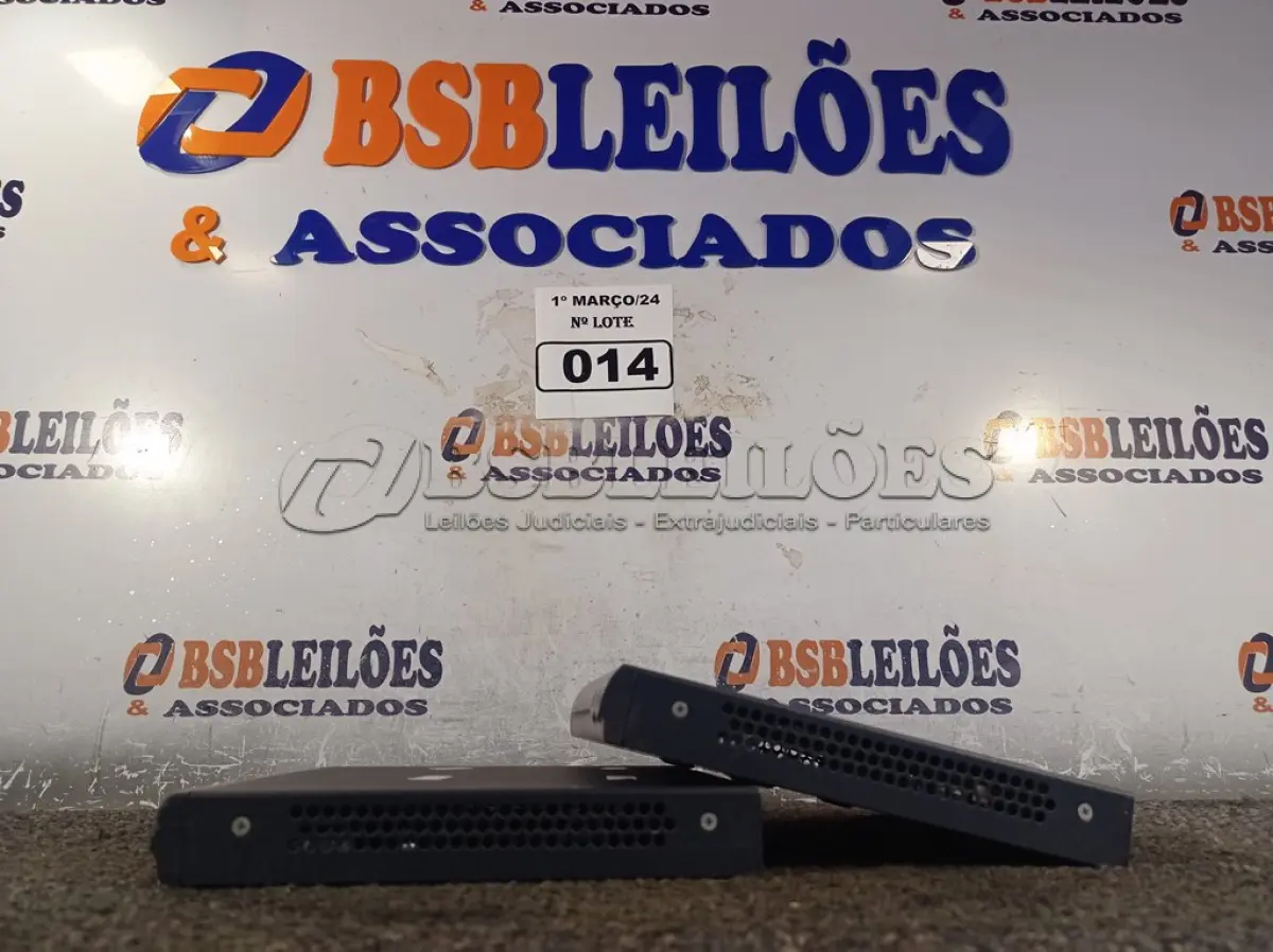 LOTE 014 - 02 TERMINAIS AVOCENT. (NO ESTADO) ATENÇÃO! FAZER A VISITAÇÃO ANTES DE ARREMATAR, NÃO SABEMOS SE FUNCIONA. LEILÃO NÃO TEM GARANTIA E NEM DEVOLUÇÃO, SUJEITO A POSSÍVEIS AVARIAS VISÍVEIS/OCULTAS E/OU AUSÊNCIA DE COMPONENTES.