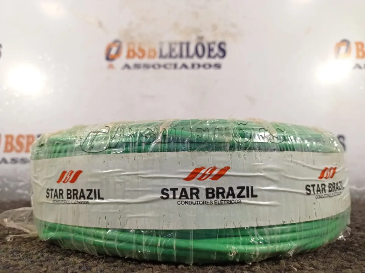 LOTE 170 - 01 ROLO DE CABO FLEXÍVEL 100M 1X4MM NA COR VERDE (NOVO). (NO ESTADO) ATENÇÃO! FAZER A VISITAÇÃO ANTES DE ARREMATAR, NÃO SABEMOS SE FUNCIONA. LEILÃO NÃO TEM GARANTIA E NEM DEVOLUÇÃO, SUJEITO A POSSÍVEIS AVARIAS VISÍVEIS/OCULTAS E/OU AUSÊNCIA DE COMPONENTES.