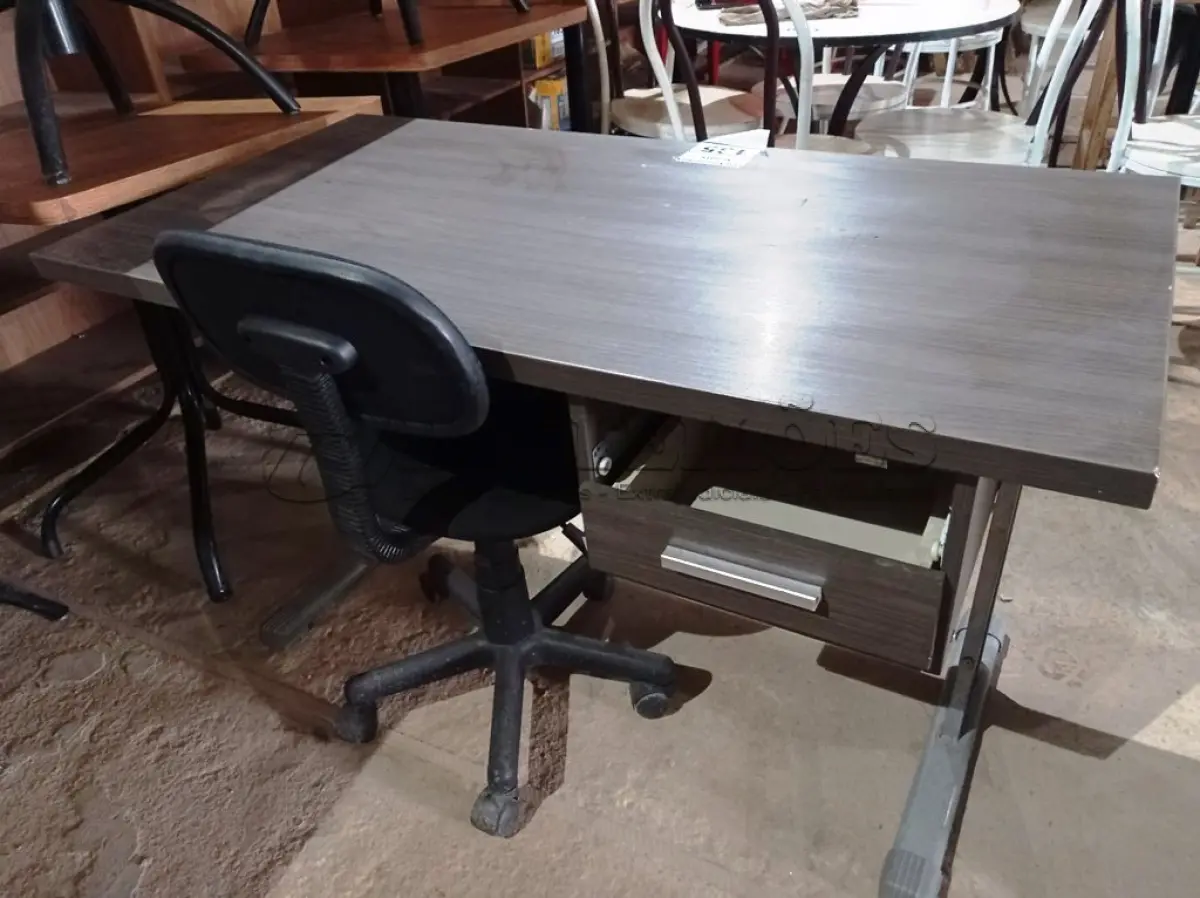 LOTE 135