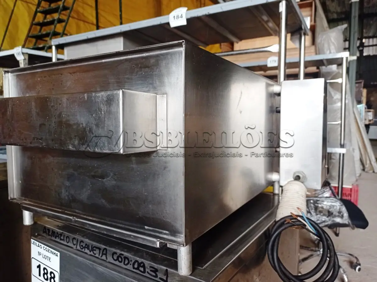 LOTE 193 - 01 TOSTADOR DE PÃES INDUSTRIAL EM AÇO INOX.(FUNCIONANDO)(NO ESTADO, NÃO SABEMOS SE FUNCIONA. LEILÃO NÃO TEM GARANTIA E NEM DEVOLUÇÃO).