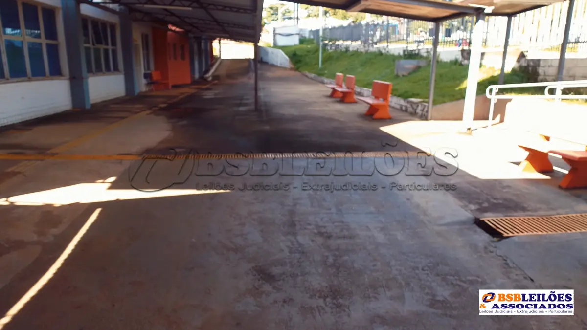 LOTE 001 - 01 LOTE COM ÁREA DO TOTAL: 24.174.00 m², 06 BLOCOS DE 2, 4, 6 E 7 ANDARES. COM ÁREA CONSTRUIDA DE 21.186,00 m², AO LADO DO ASSAÍ ATACADISTA, MATRÍCULA: 44.794. LOCALIZADO NA AVENIDA UNIVERSITÁRIA Nº683.  (NO ESTADO) (AGENDAR VISTORIA 61-98153-0503 WHATSAPP)