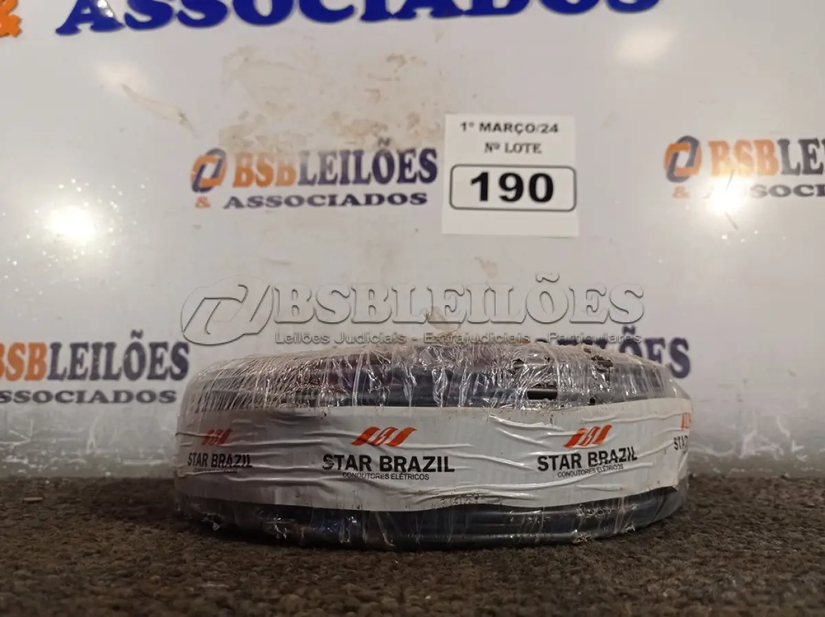 LOTE 190 - 01 ROLO DE CABO FLEXÍVEL 100M 1X4MM NA COR PRETA (NOVO). (NO ESTADO) ATENÇÃO! FAZER A VISITAÇÃO ANTES DE ARREMATAR, NÃO SABEMOS SE FUNCIONA. LEILÃO NÃO TEM GARANTIA E NEM DEVOLUÇÃO, SUJEITO A POSSÍVEIS AVARIAS VISÍVEIS/OCULTAS E/OU AUSÊNCIA DE COMPONENTES.