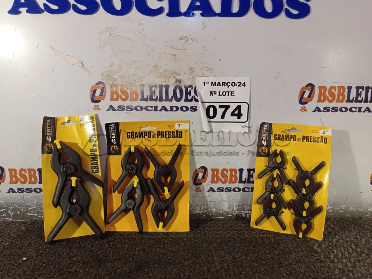 LOTE 074 - 03 KIT’S DE GRAMPOS DE PRESSÃO. (NO ESTADO) ATENÇÃO! FAZER A VISITAÇÃO ANTES DE ARREMATAR, NÃO SABEMOS SE FUNCIONA. LEILÃO NÃO TEM GARANTIA E NEM DEVOLUÇÃO, SUJEITO A POSSÍVEIS AVARIAS VISÍVEIS/OCULTAS E/OU AUSÊNCIA DE COMPONENTES.