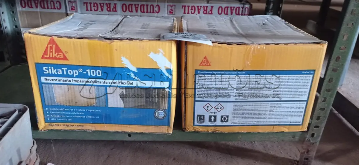 LOTE 244 - 02 CAIXAS DE SIKA TOP-100, REVESTIMENTO IMPERMEABILIZANTE SEMI-FLEXIVEL 18KG. (NO ESTADO) ATENÇÃO! FAZER A VISITAÇÃO ANTES DE ARREMATAR, NÃO SABEMOS SE FUNCIONA. LEILÃO NÃO TEM GARANTIA E NEM DEVOLUÇÃO, SUJEITO A POSSÍVEIS AVARIAS VISÍVEIS/OCULTAS E/OU AUSÊNCIA DE COMPONENTES.
