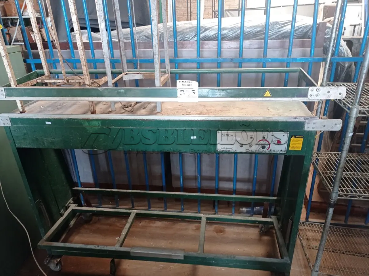 LOTE 385 - 03 SELADORAS MARCAS E MODELOS DIVERSOS. (NO ESTADO) ATENÇÃO! FAZER A VISITAÇÃO ANTES DE ARREMATAR, NÃO SABEMOS SE FUNCIONA. LEILÃO NÃO TEM GARANTIA E NEM DEVOLUÇÃO, SUJEITO A POSSÍVEIS AVARIAS VISÍVEIS/OCULTAS E/OU AUSÊNCIA DE COMPONENTES.