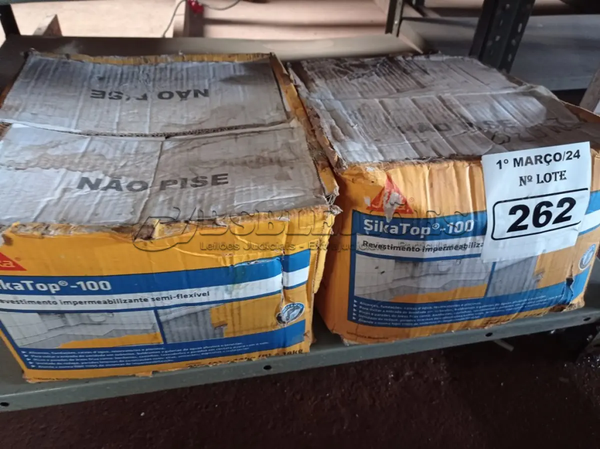 LOTE 262 - 02 CAIXAS DE SIKA TOP-100, REVESTIMENTO IMPERMEABILIZANTE SEMI-FLEXIVEL 18KG. (NO ESTADO) ATENÇÃO! FAZER A VISITAÇÃO ANTES DE ARREMATAR, NÃO SABEMOS SE FUNCIONA. LEILÃO NÃO TEM GARANTIA E NEM DEVOLUÇÃO, SUJEITO A POSSÍVEIS AVARIAS VISÍVEIS/OCULTAS E/OU AUSÊNCIA DE COMPONENTES.