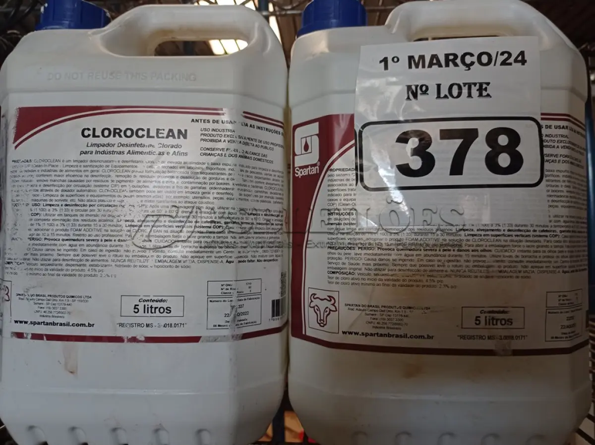 LOTE 378 - 20 LITROS DE CLOROCLEAN, LIMPADOR DESINFETANTE CLORADO PARA INDÚSTRIAS ALIMENTÍCIAS E AFINS. (NO ESTADO) ATENÇÃO! FAZER A VISITAÇÃO ANTES DE ARREMATAR, NÃO SABEMOS SE FUNCIONA. LEILÃO NÃO TEM GARANTIA E NEM DEVOLUÇÃO, SUJEITO A POSSÍVEIS AVARIAS VISÍVEIS/OCULTAS E/OU AUSÊNCIA DE COMPONENTES.