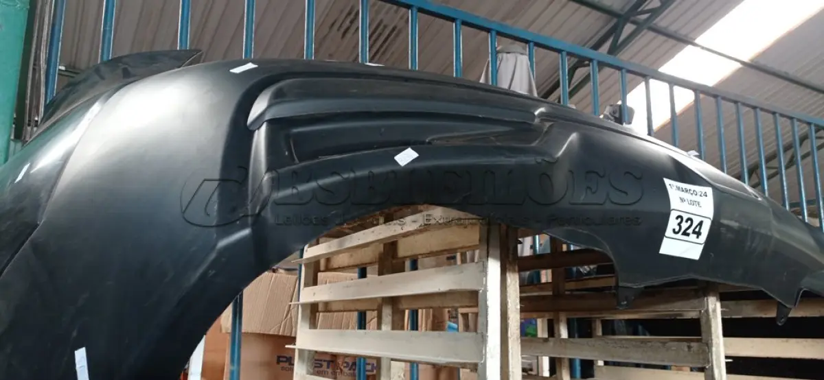 LOTE 324 - 01 PARA-CHOQUE DE CAMIONETE NISSAN. (NO ESTADO) ATENÇÃO! FAZER A VISITAÇÃO ANTES DE ARREMATAR, NÃO SABEMOS SE FUNCIONA. LEILÃO NÃO TEM GARANTIA E NEM DEVOLUÇÃO, SUJEITO A POSSÍVEIS AVARIAS VISÍVEIS/OCULTAS E/OU AUSÊNCIA DE COMPONENTES.